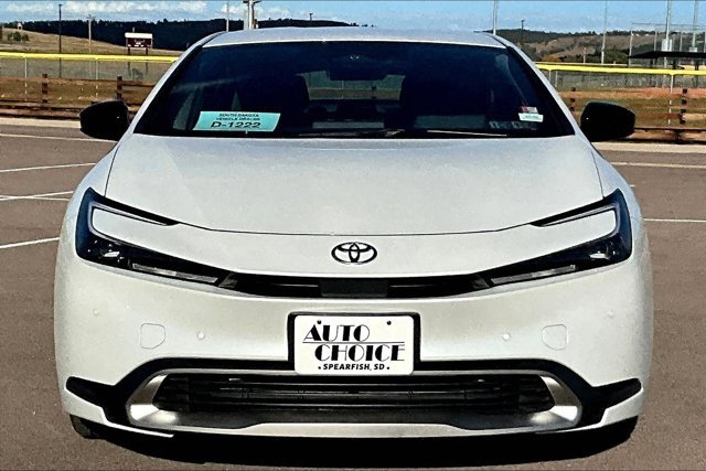 Used 2024 Toyota Prius Prime image 2