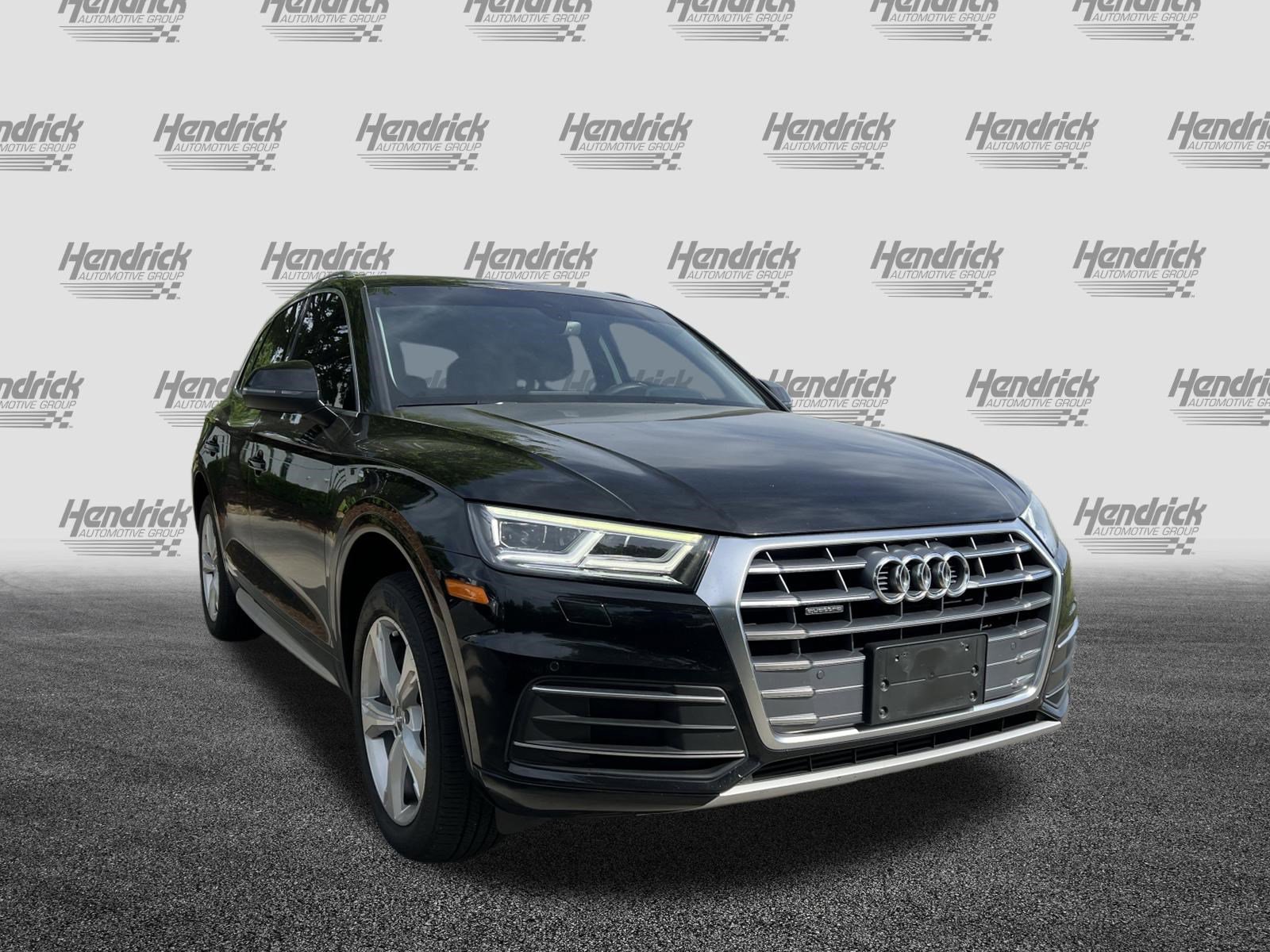 Used 2020 Audi Q5 2.0T Premium Plus w/ Premium Plus Package image 2