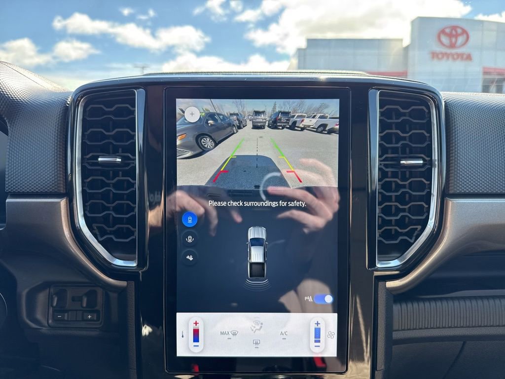 Used 2025 Ford Ranger XLT w/ Advanced Towing Package image 23