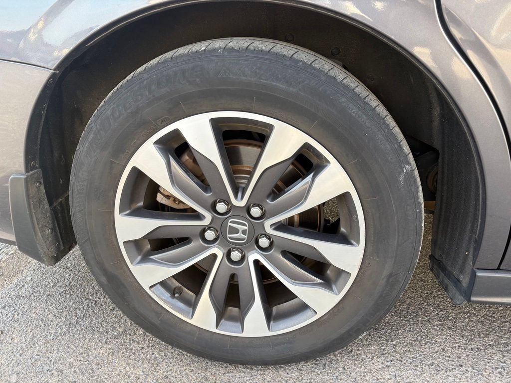 Used 2023 Honda Odyssey EX-L image 10