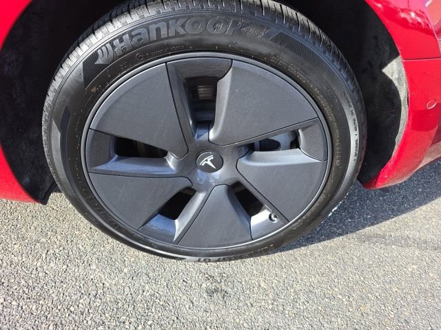 Used 2022 Tesla Model 3 Long Range image 9