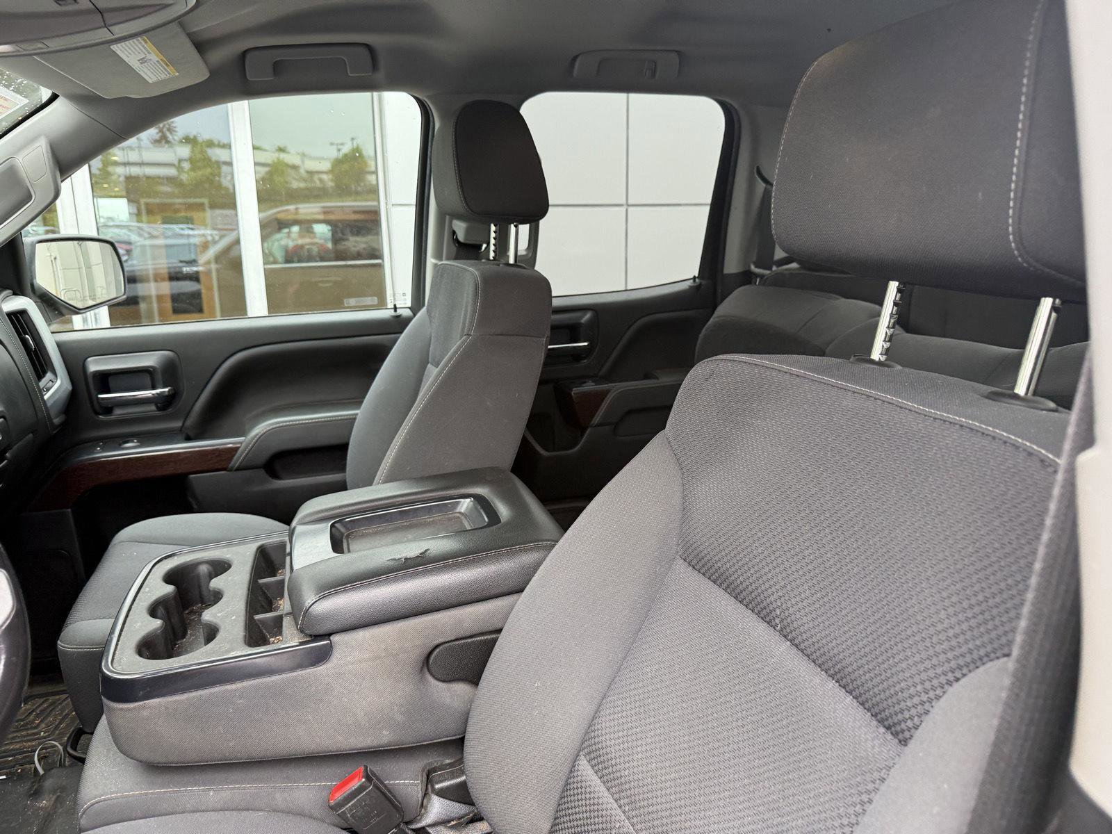 Used 2019 GMC Sierra 1500 SLE w/ SLE Value Package AWD/4WD image 10