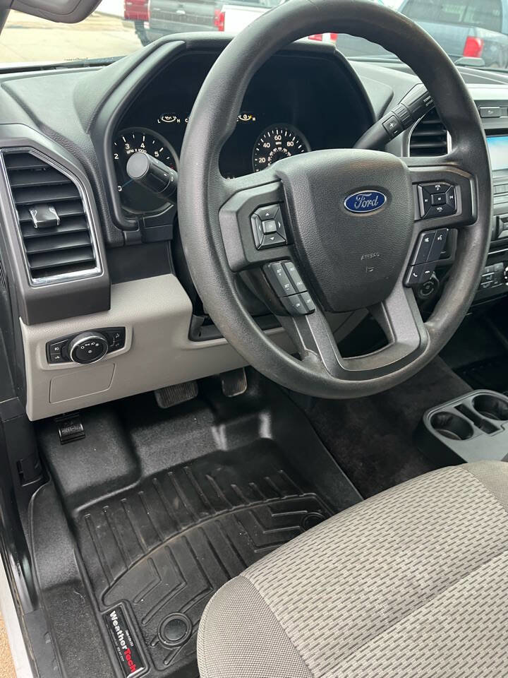 Used 2016 Ford F150 XLT w/ Trailer Tow Package image 36