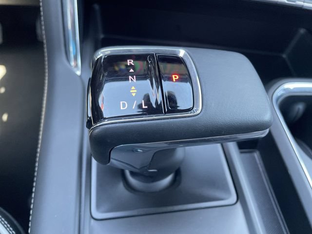 Used 2024 GMC Sierra 1500 Denali Ultimate AWD/4WD image 16