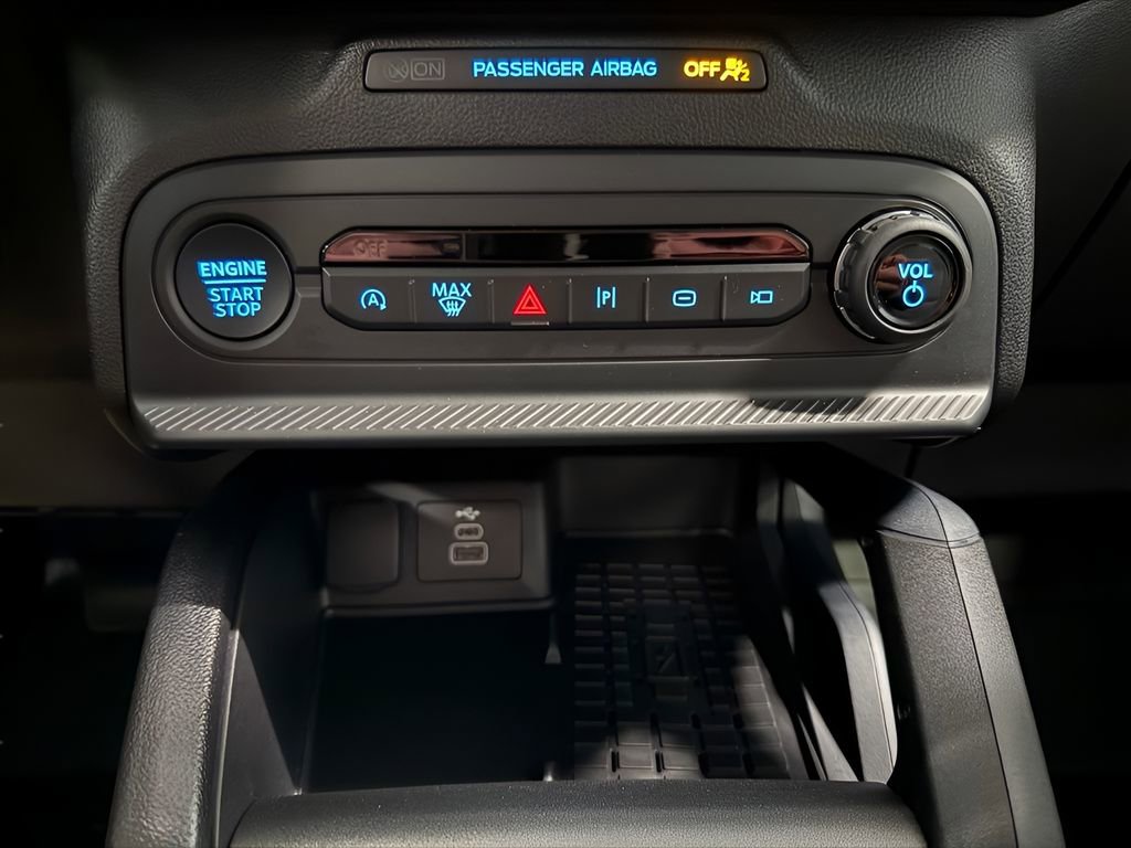 New 2025 Ford Bronco Sport Badlands image 21