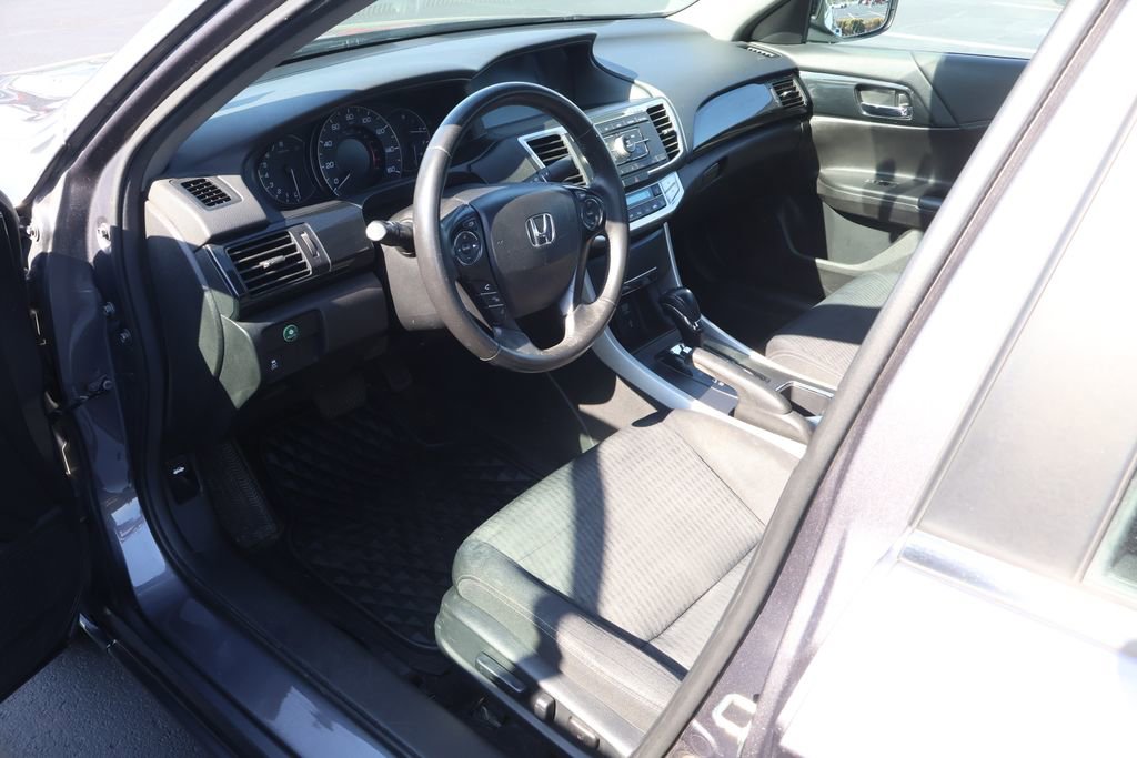 Used 2014 Honda Accord Sport image 7