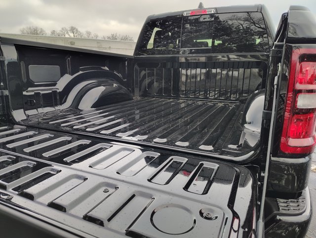 New 2026 RAM 1500 Big Horn w/ Night Edition AWD/4WD image 31