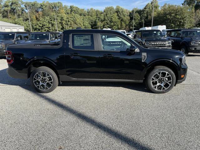 New 2025 Ford Maverick Lariat image 7