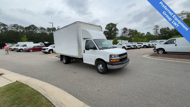 Used 2023 Chevrolet Express 3500 w/ Power Convenience Package RWD image 10