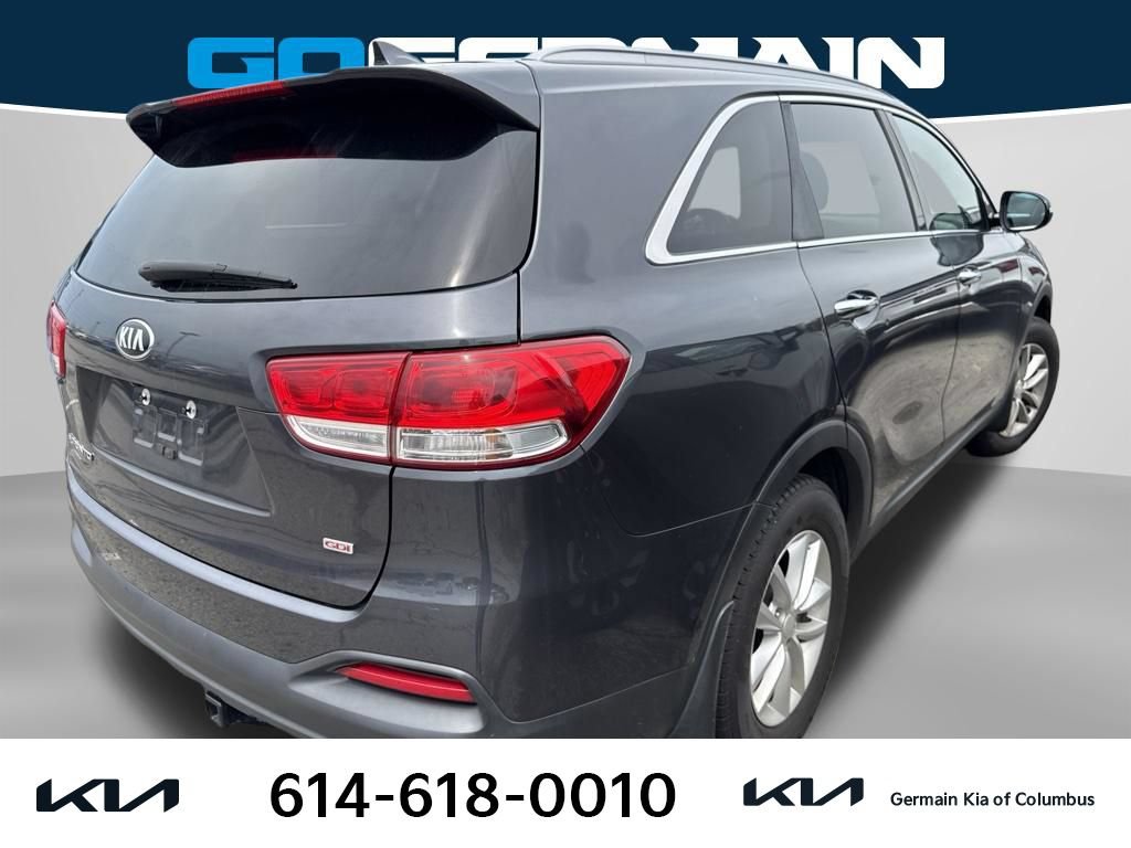 Used 2018 Kia Sorento FWD image 4