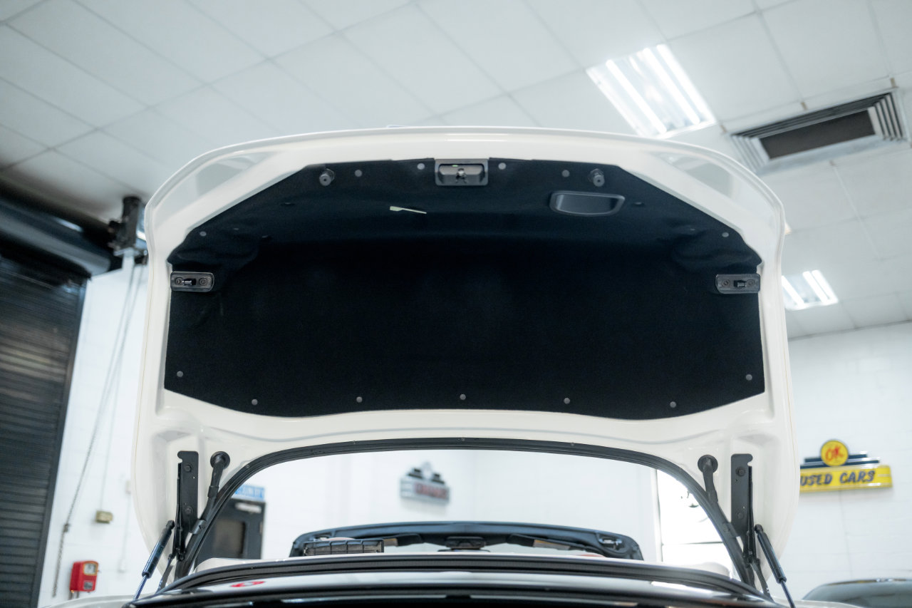 Used 2016 Ferrari California T image 77