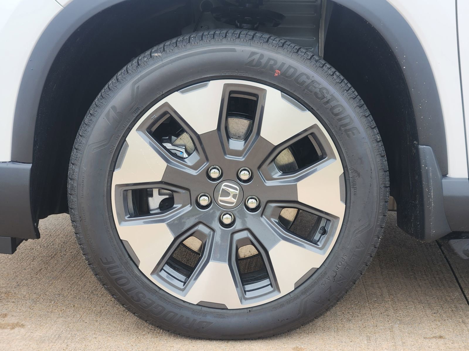 New 2026 Honda Pilot Elite image 11