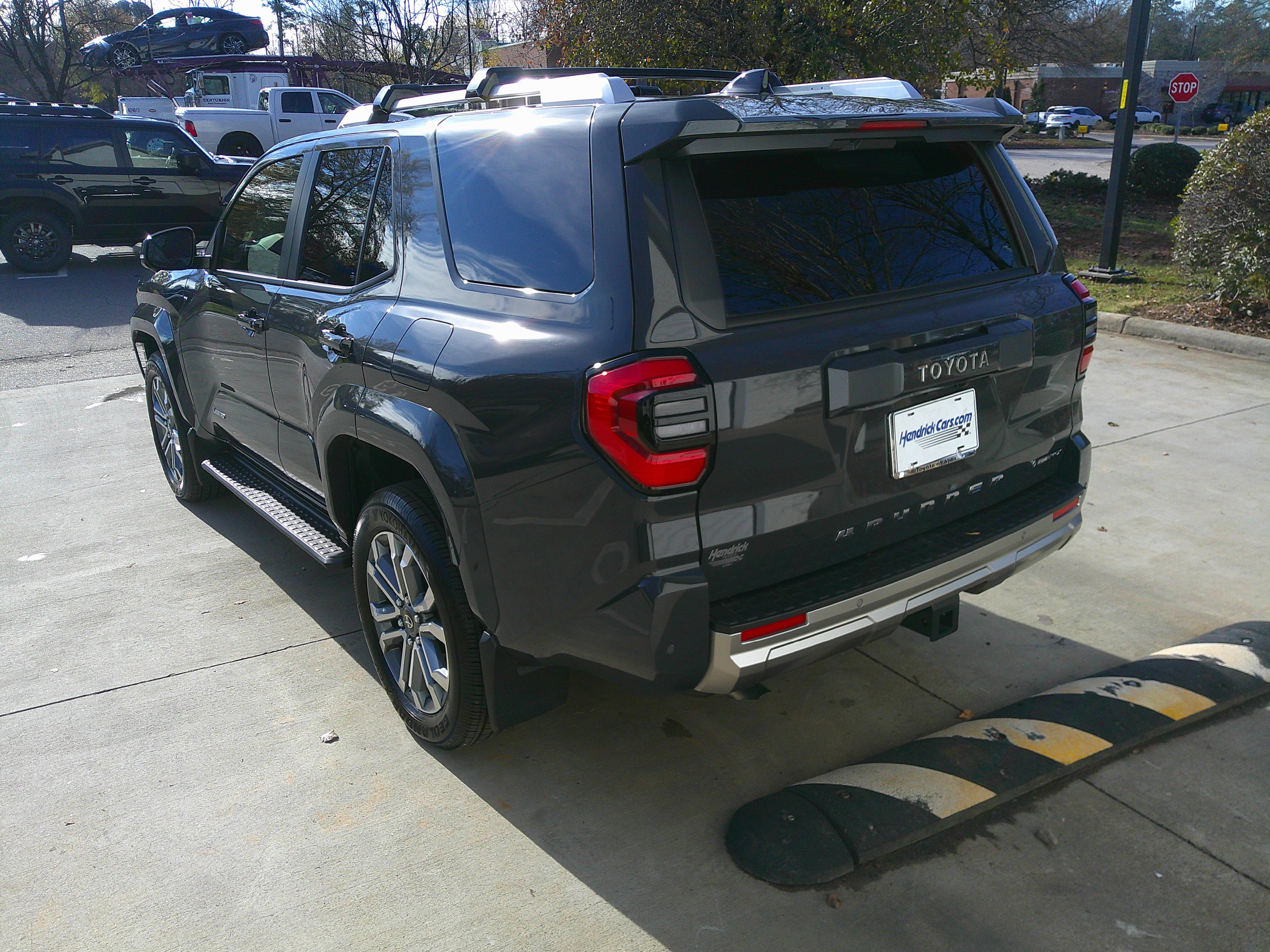 Used 2025 Toyota 4Runner Limited image 10