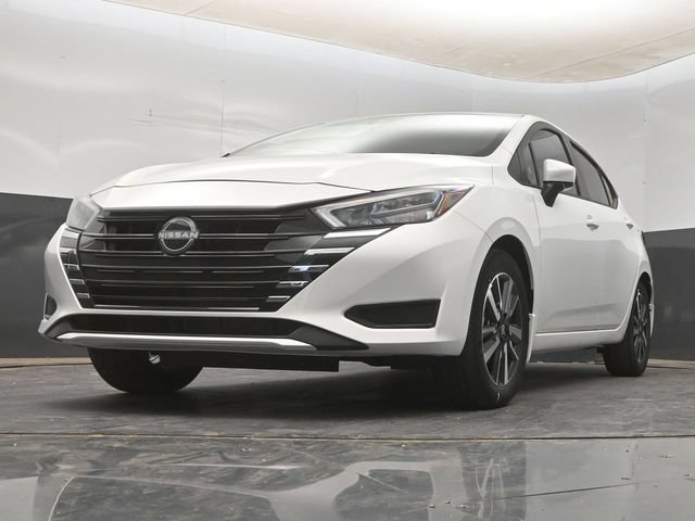 New 2025 Nissan Versa SV w/ Trunk Package FWD image 11