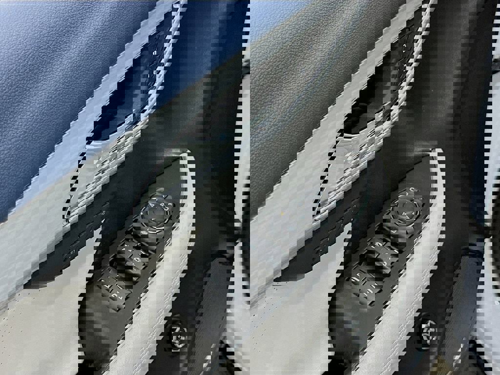 New 2026 Buick Envision Avenir image 18