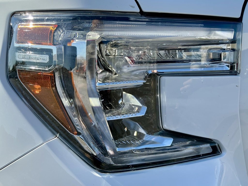 Used 2021 GMC Sierra 1500 AT4 image 6