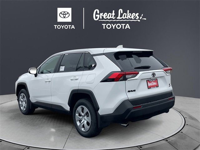 New 2025 Toyota RAV4 LE image 3