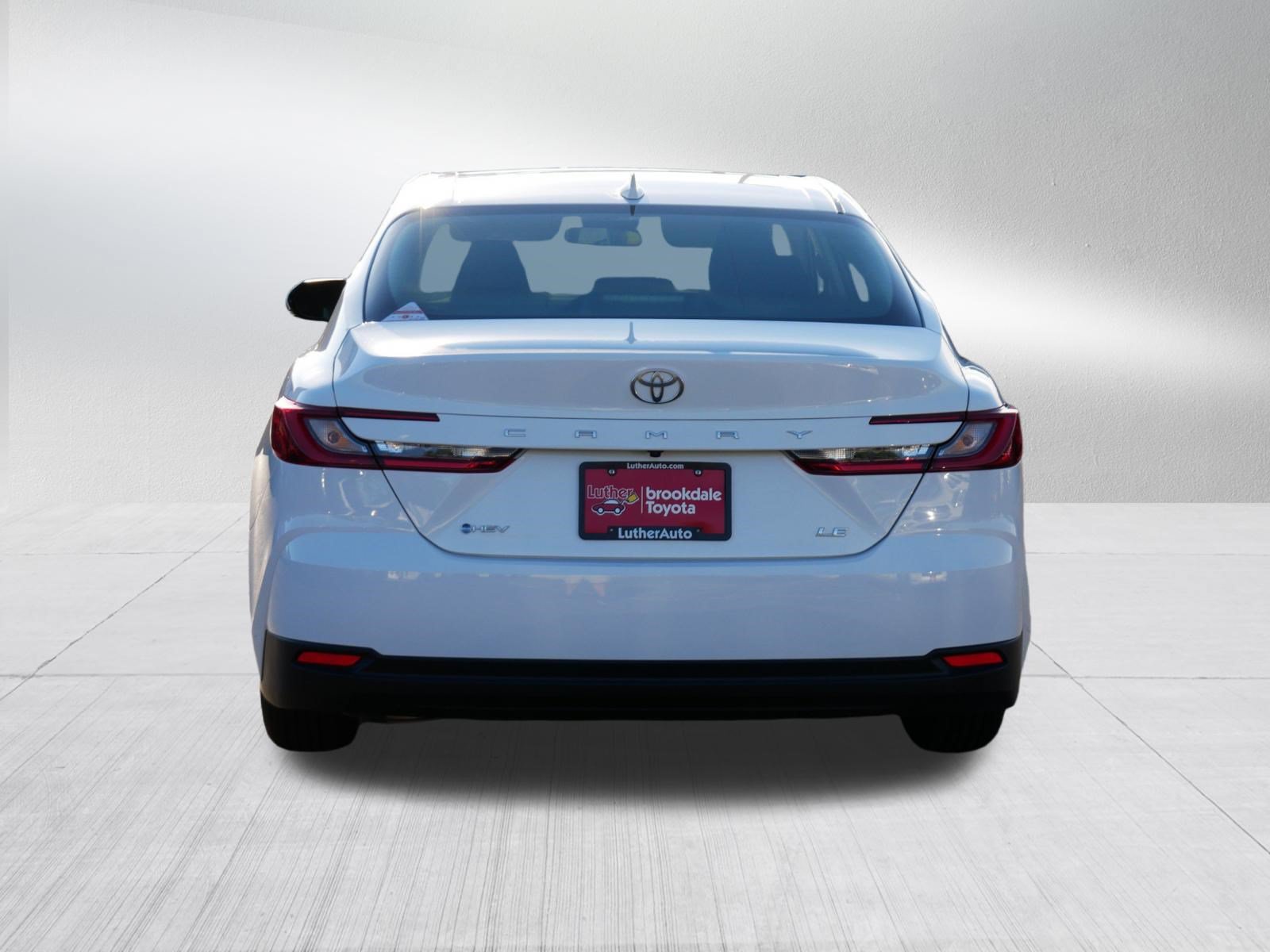 Used 2026 Toyota Camry LE FWD image 7
