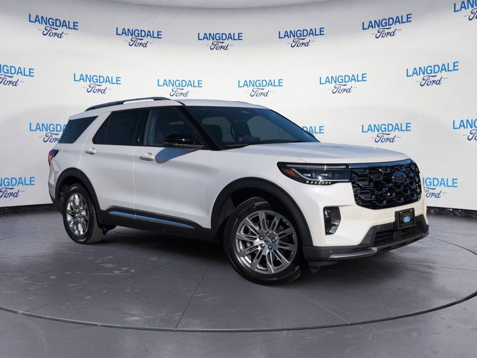 New 2026 Ford Explorer Platinum video 2
