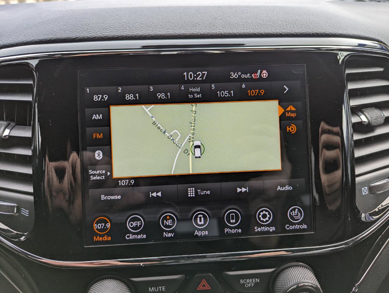 Used 2019 Jeep Grand Cherokee Trailhawk w/ Trailhawk Luxury Group image 19