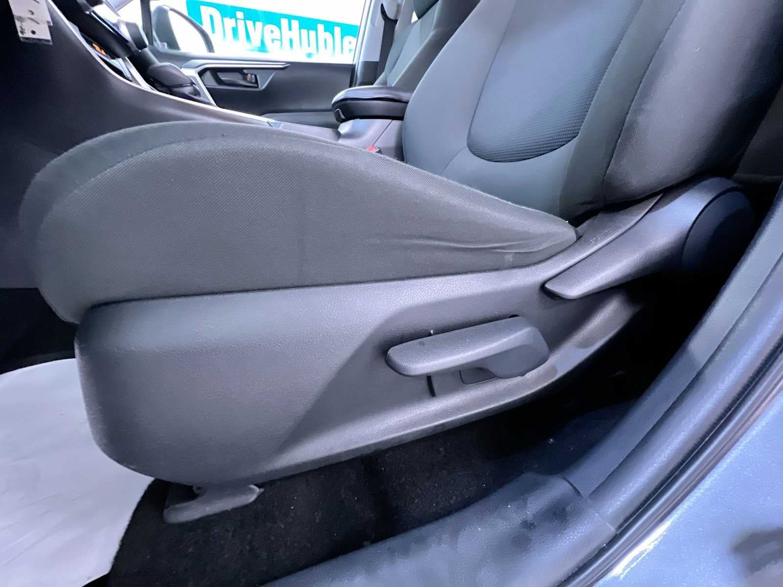 Used 2019 Toyota RAV4 LE w/ Carpet Mat Package FWD image 13