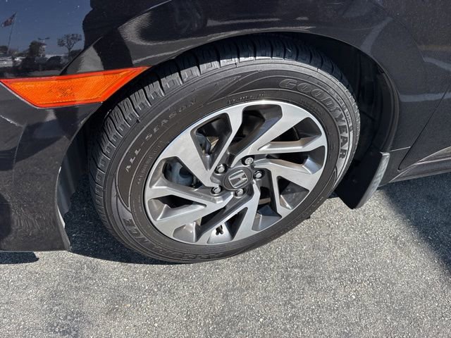 Used 2016 Honda Civic EX image 3