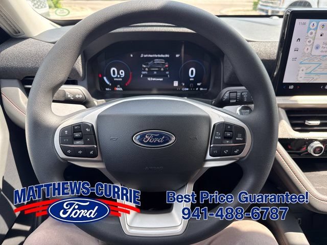 New 2026 Ford Explorer Active RWD image 17