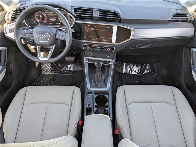 New 2025 Audi Q3 2.0T Premium Plus image 14