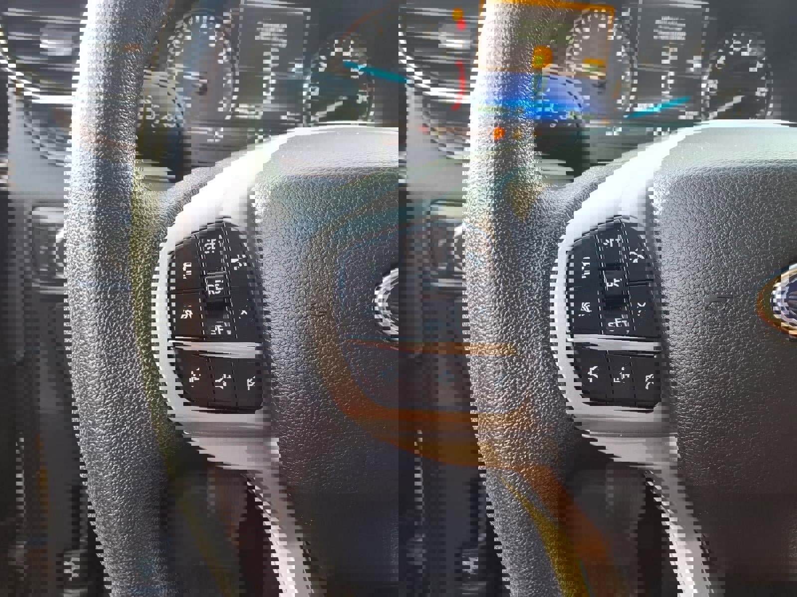 Used 2021 Ford Explorer Limited w/ Equipment Group 301A image 8