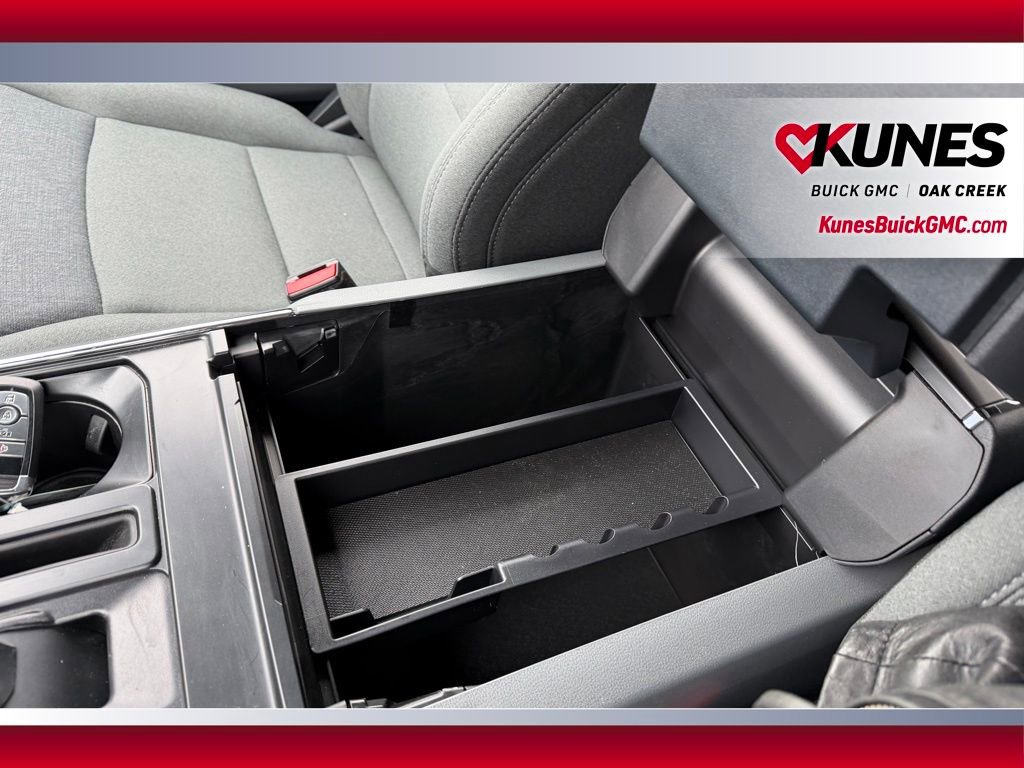 Used 2025 Ford F150 Lightning XLT image 19