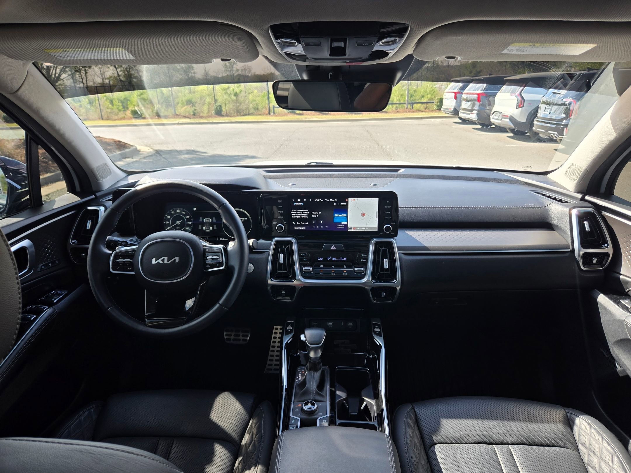 Used 2023 Kia Sorento SX image 10