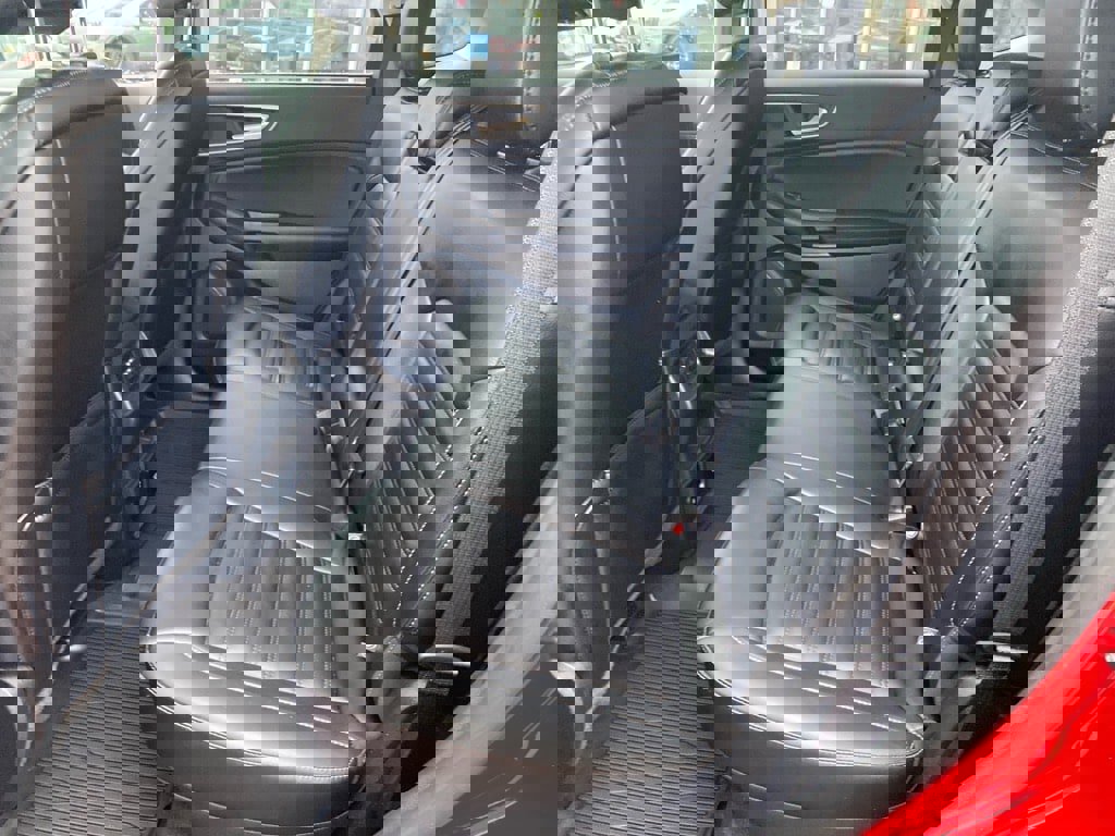 Used 2024 Ford Edge SEL w/ Convenience Package image 21