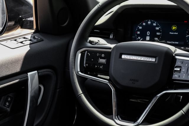 New 2026 Land Rover Discovery Sport Landmark AWD/4WD image 23