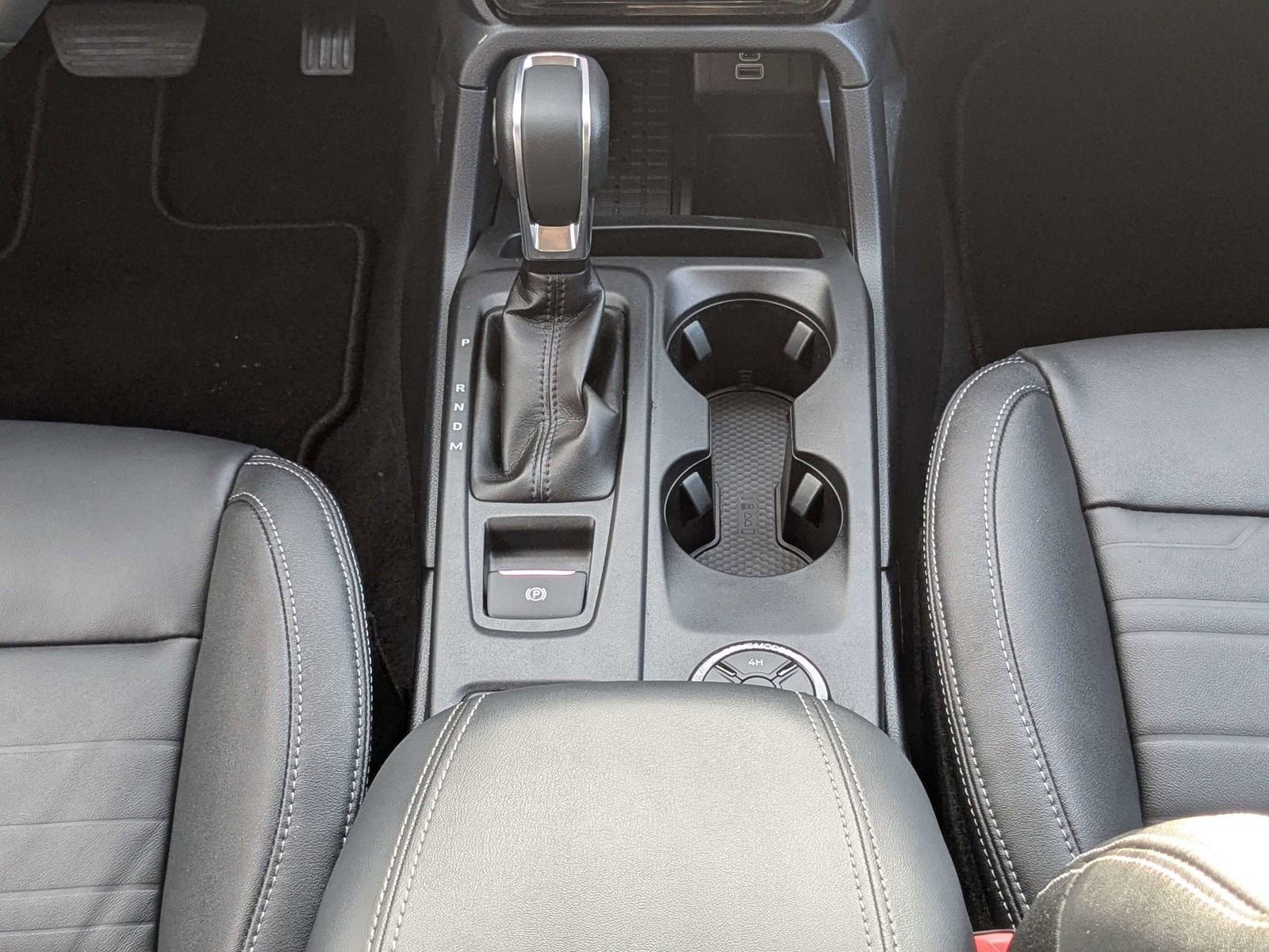 Used 2025 Ford Ranger Lariat w/ FX4 Off-Road Package image 19