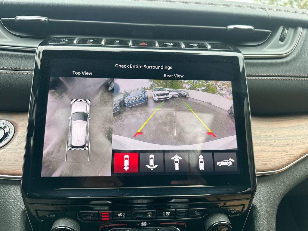 Used 2024 Jeep Grand Cherokee L Summit w/ High Altitude Package image 45