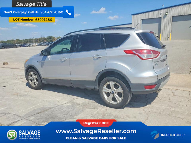 Used 2016 Ford Escape SE w/ Equipment Group 201A FWD image 3