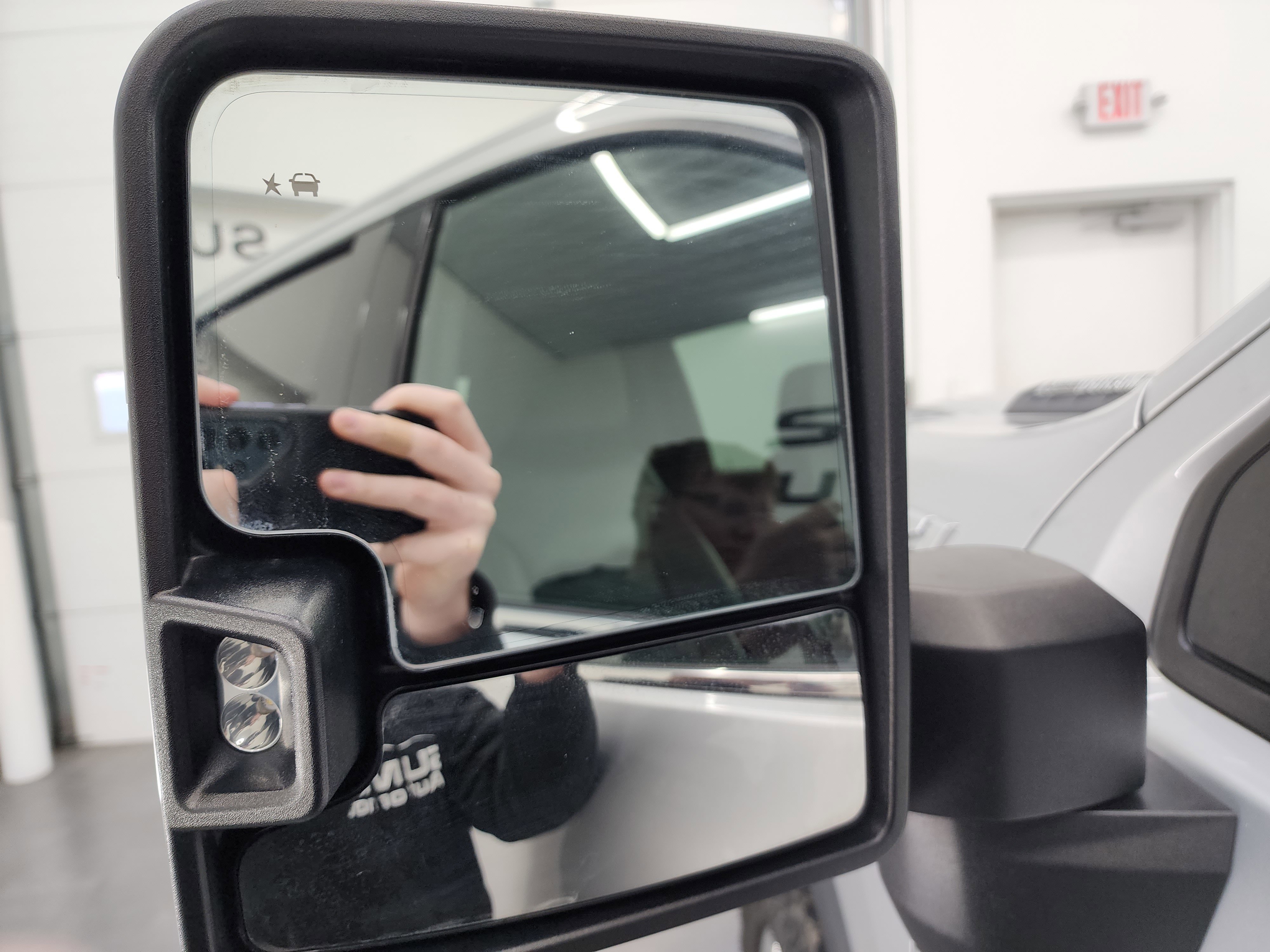 Used 2020 Chevrolet Silverado 3500 LTZ w/ LTZ Plus Package image 38