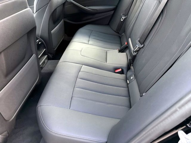 Certified 2023 BMW 530i w/ Convenience Package image 12