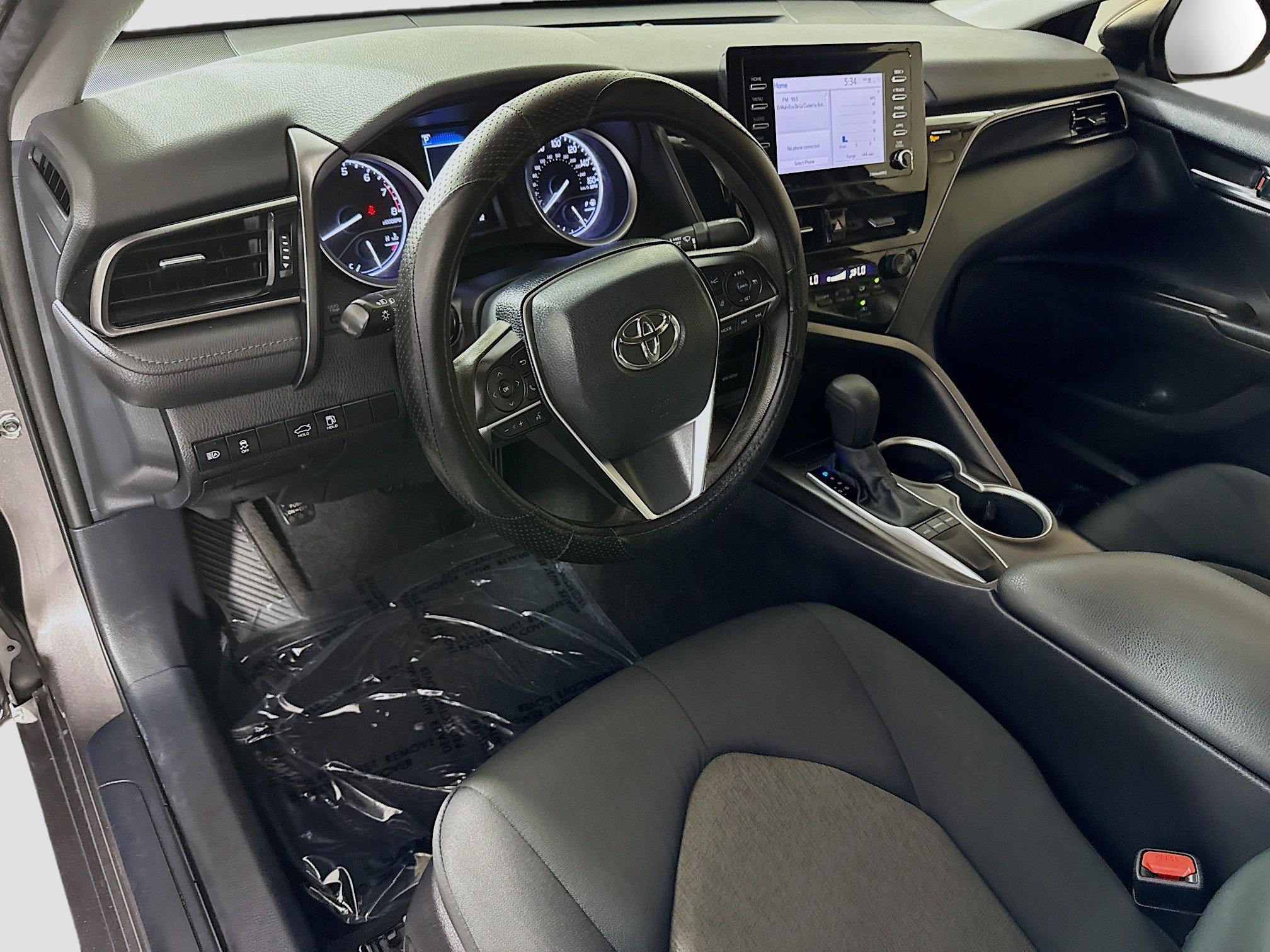 Used 2022 Toyota Camry LE FWD image 22