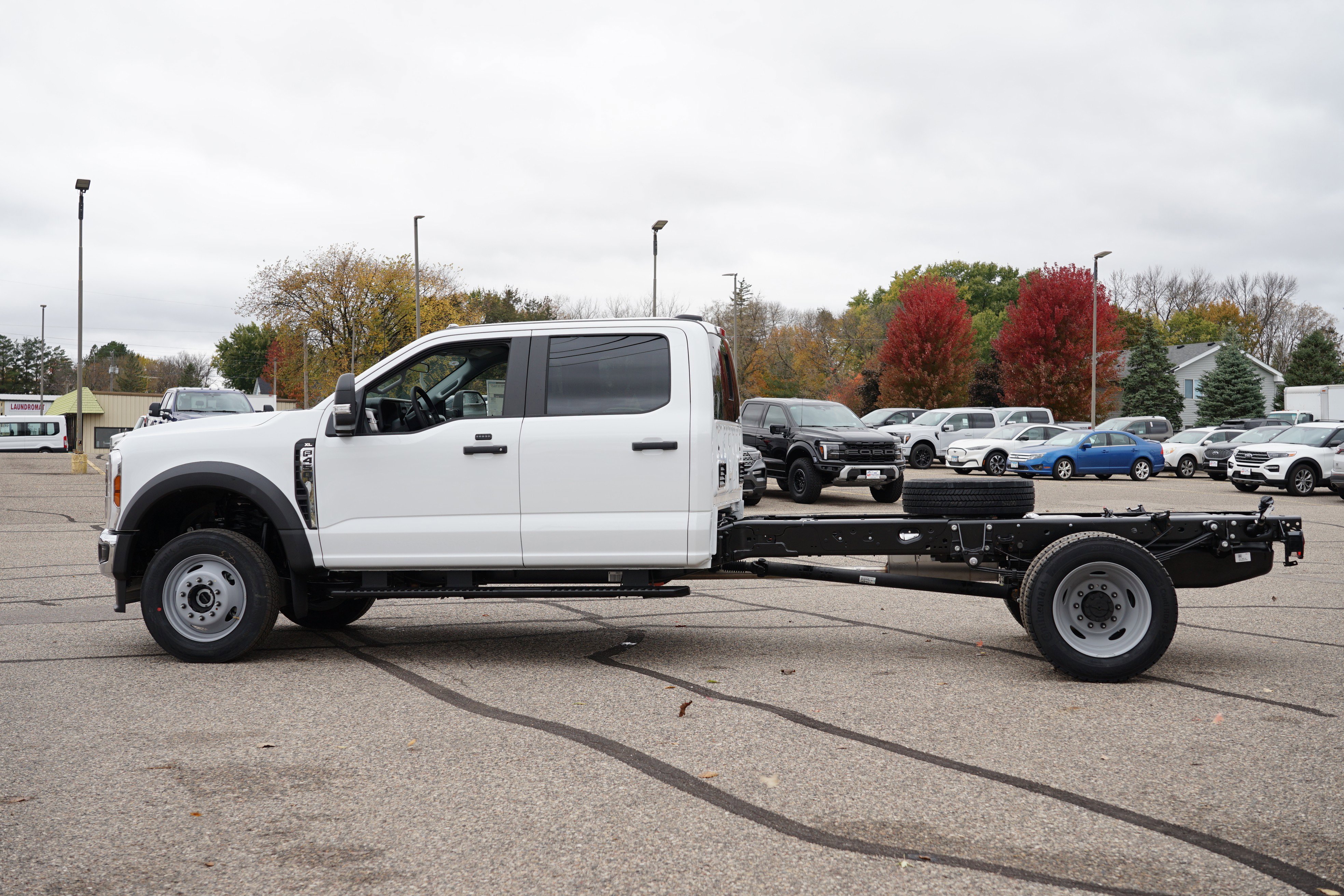 New 2026 Ford F450 XL w/ XL Chrome Package image 6