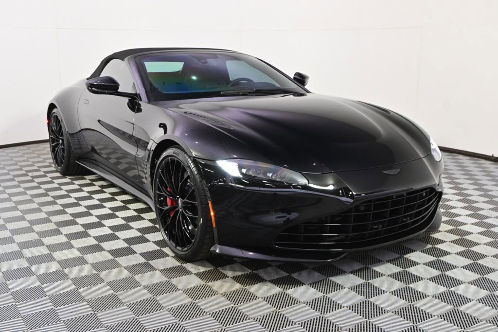 Used 2023 Aston Martin V8 Vantage Roadster RWD image 9