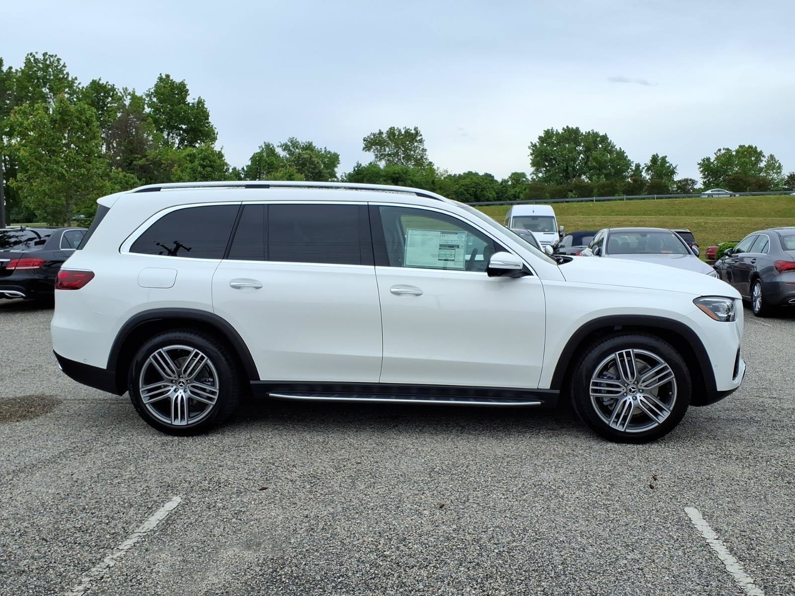 New 2026 Mercedes-Benz GLS 450 4MATIC image 5