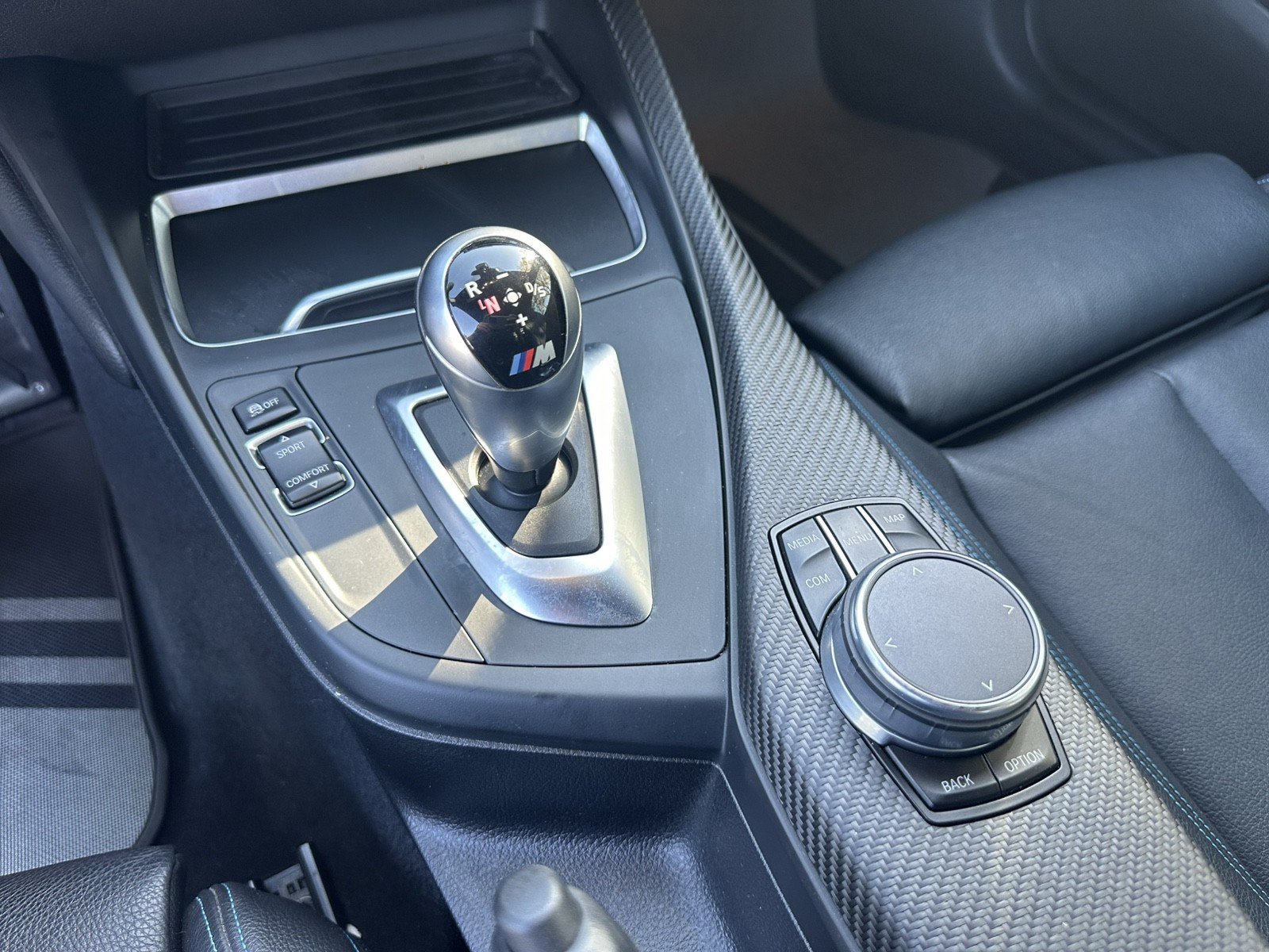 Used 2018 BMW M2 RWD image 21