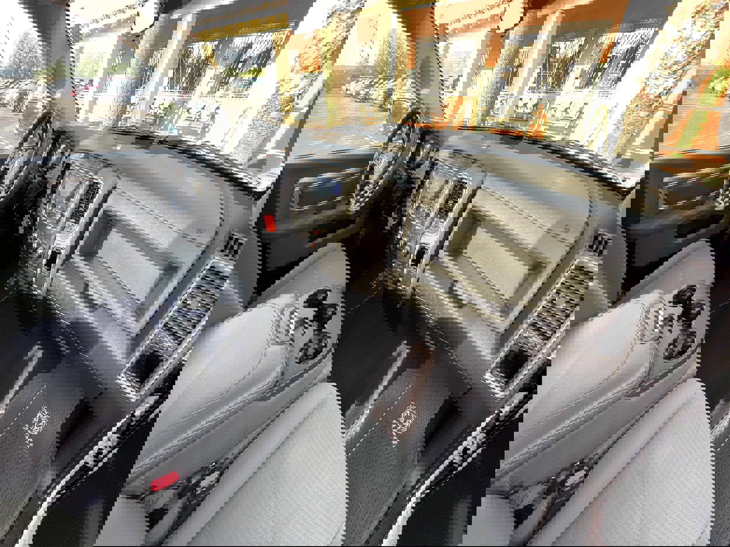 Used 2016 RAM 1500 Tradesman w/ Power & Remote Entry Group image 22