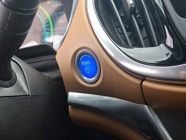 Used 2017 Chevrolet Volt Premier w/ Driver Confidence II Package image 24