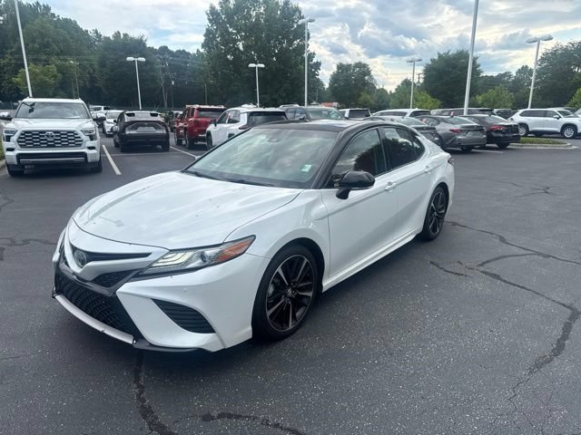 Used 2018 Toyota Camry XSE FWD image 7