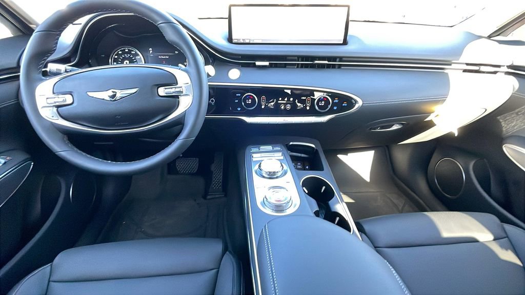 New 2025 Genesis GV70 2.5T w/ Select Package image 18