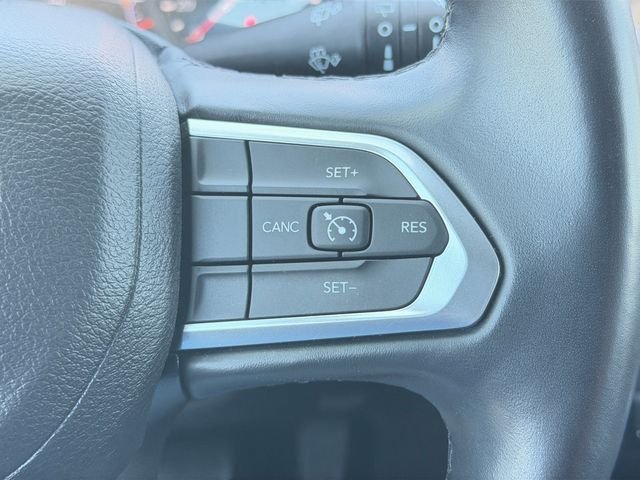 Used 2022 Jeep Compass Latitude w/ Sun and Sound Group AWD/4WD image 19