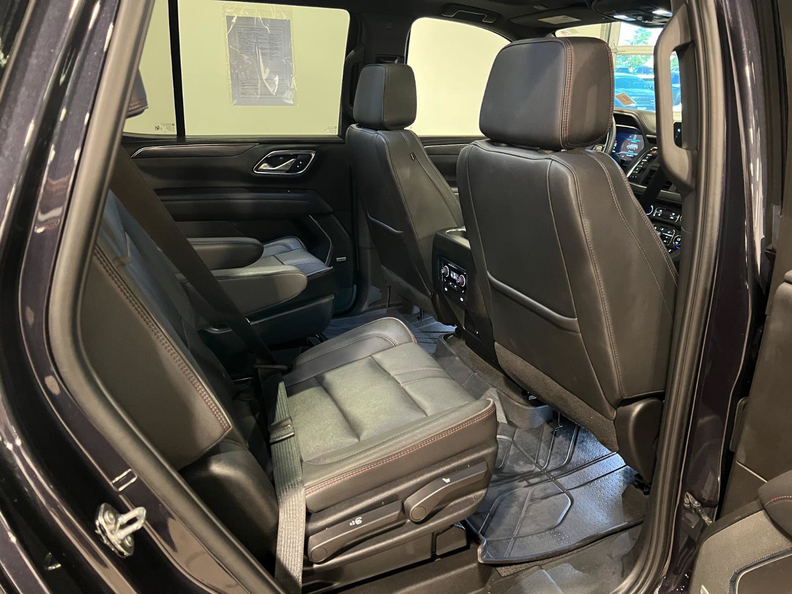 Used 2023 Chevrolet Tahoe RST w/ Luxury Package AWD/4WD image 41