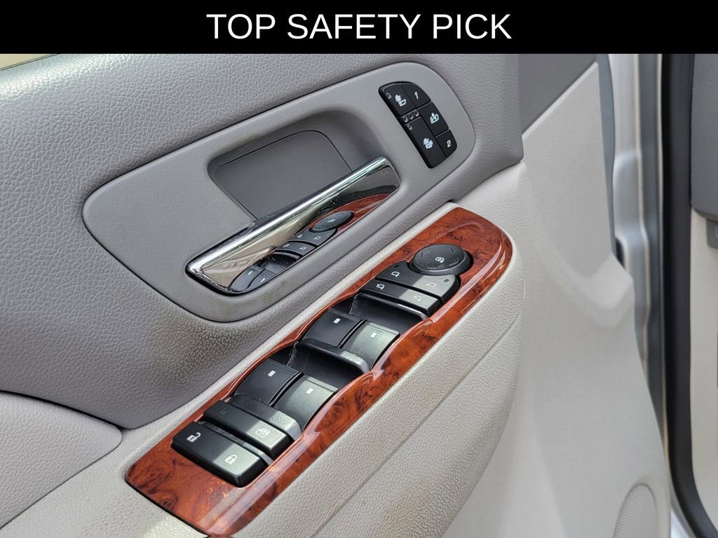 Used 2012 Chevrolet Tahoe LT w/ Luxury Package AWD/4WD image 21